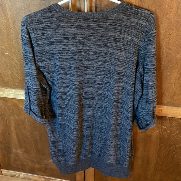 Devoted variegated grey long cardigan. - Picture 6 of 6